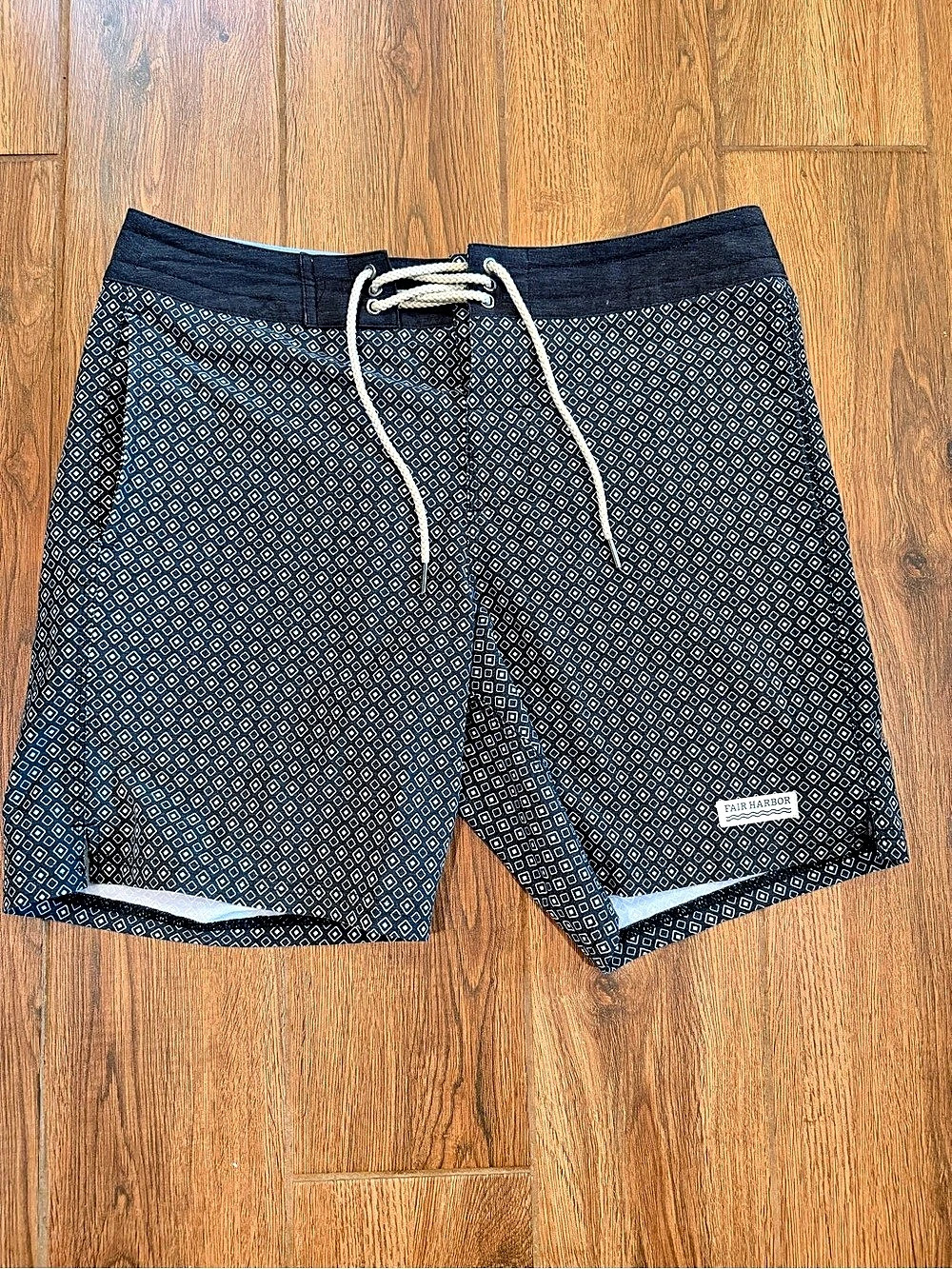Fair Harbor The Anchor Trunk Men's Geometric Swim Trunks 8” Black & White Waist
